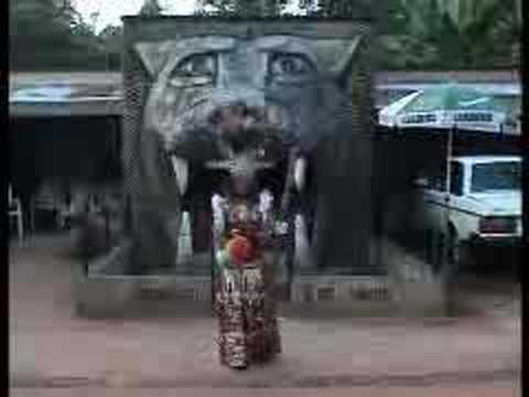 Queen Theresa Onuorah – Nne Na Nwa Adieseokwu