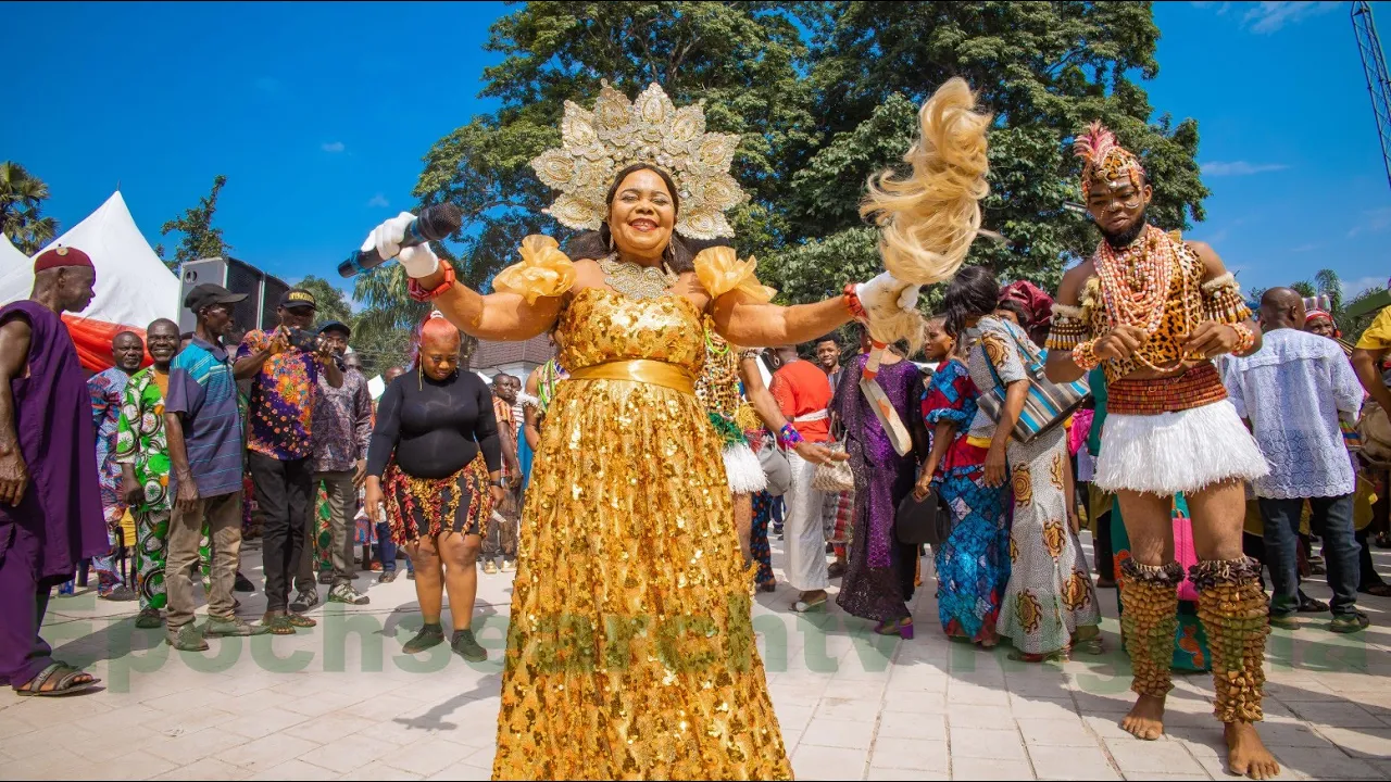 Theresa Onuorah – THE LAST OUTING OF EZE URUALLA XI (PART 4)